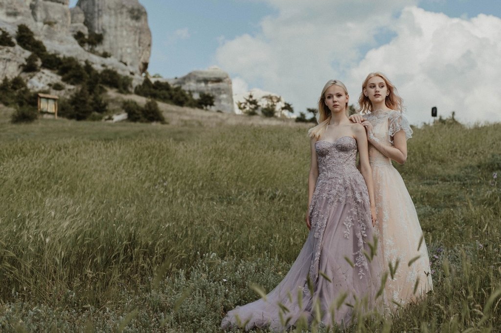 Чаще всего шифон используют для пошива легких летних и коктейльных платьев. летние платья из шифона